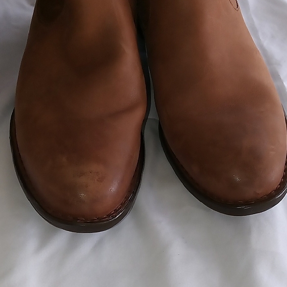 Born Women's Brown Leather Boots - Picture 4 of 9